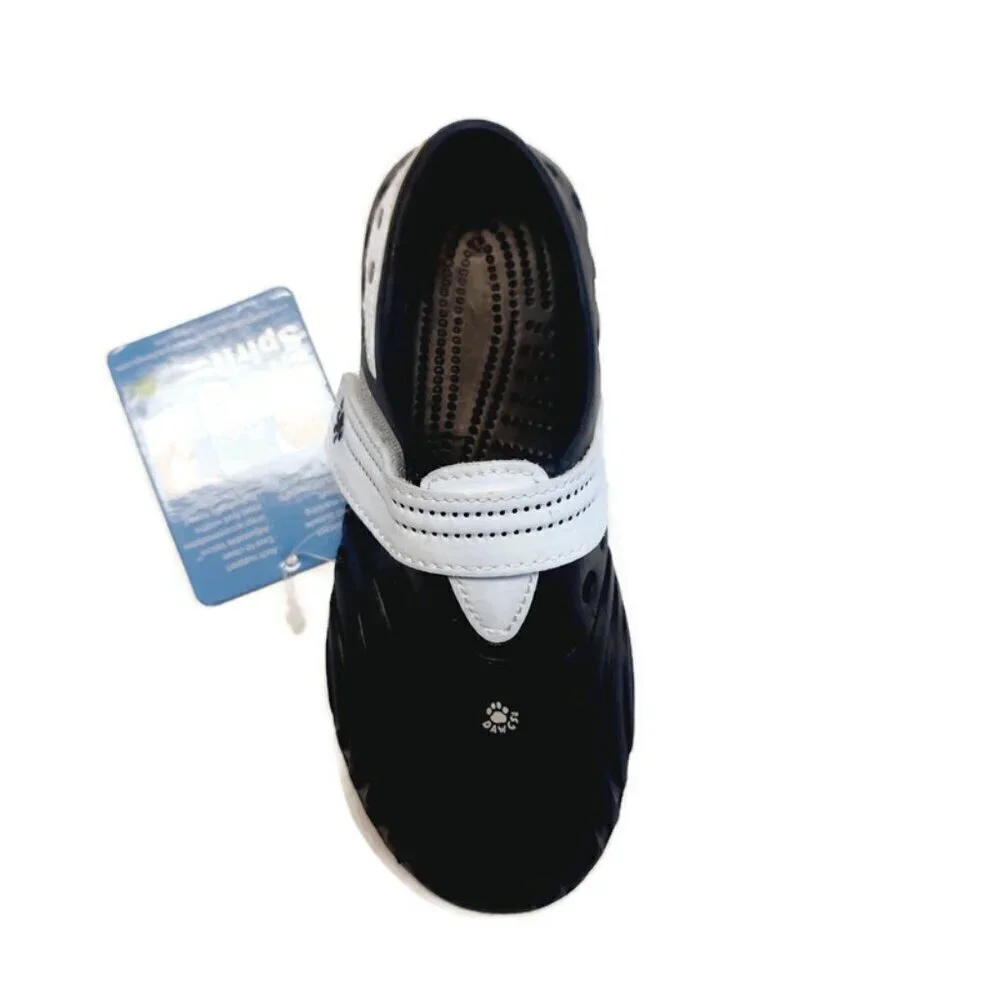 Dawgs Spirit Youth Boys Size 11 Black White Water Light All Terrain Slip On Shoe